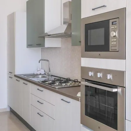 Downtown Little Square